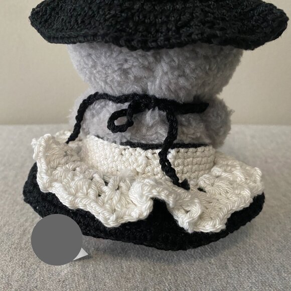 Handmade Crochet Halloween Black White Witch Outfit for 17cm Doll 2-Piece Set - Picture 5 of 8